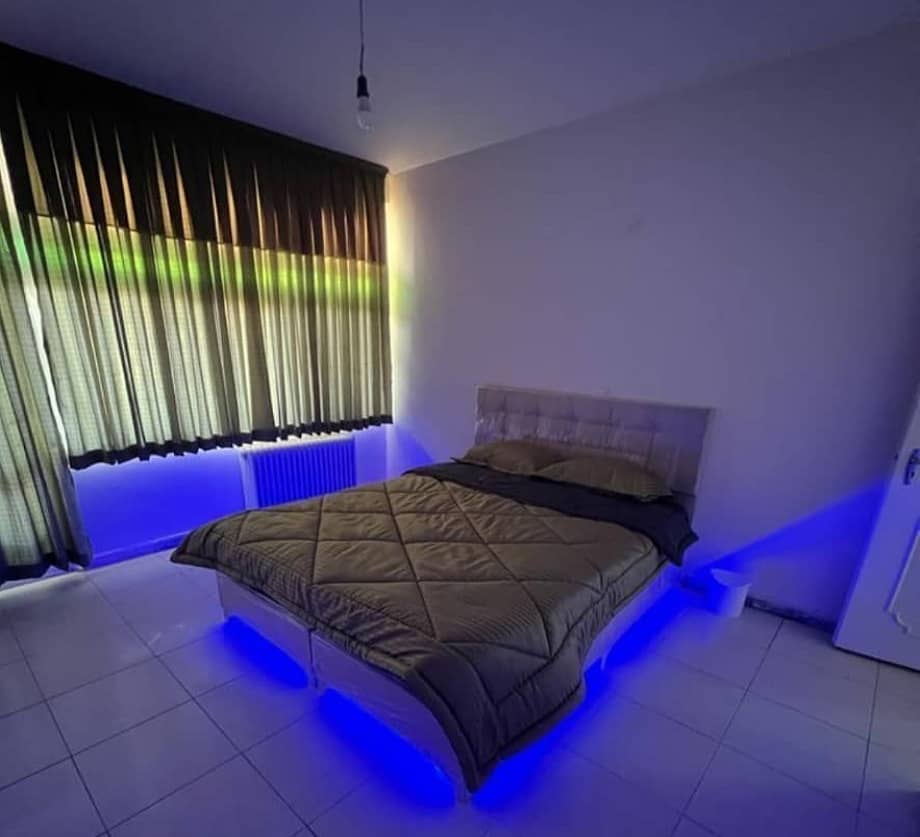 اجاره منزل مبله سه خوابه در پونک - غرب تهران طبقه دوم