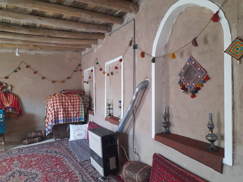 اجاره بومگردی سنتی در رادکان - مامان جون