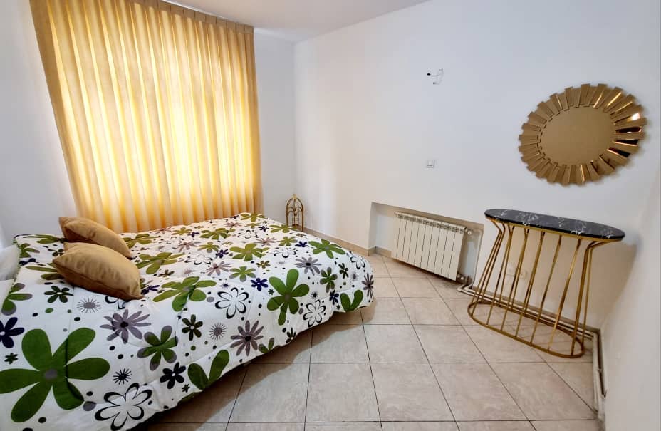 اجاره آپارتمان مبله یک خوابه در دهکده المپیک - 2 طبقه ی اول