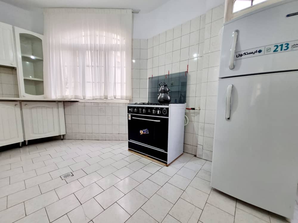 اجاره آپارتمان مبله یک خوابه در دهکده المپیک - 2 طبقه ی اول