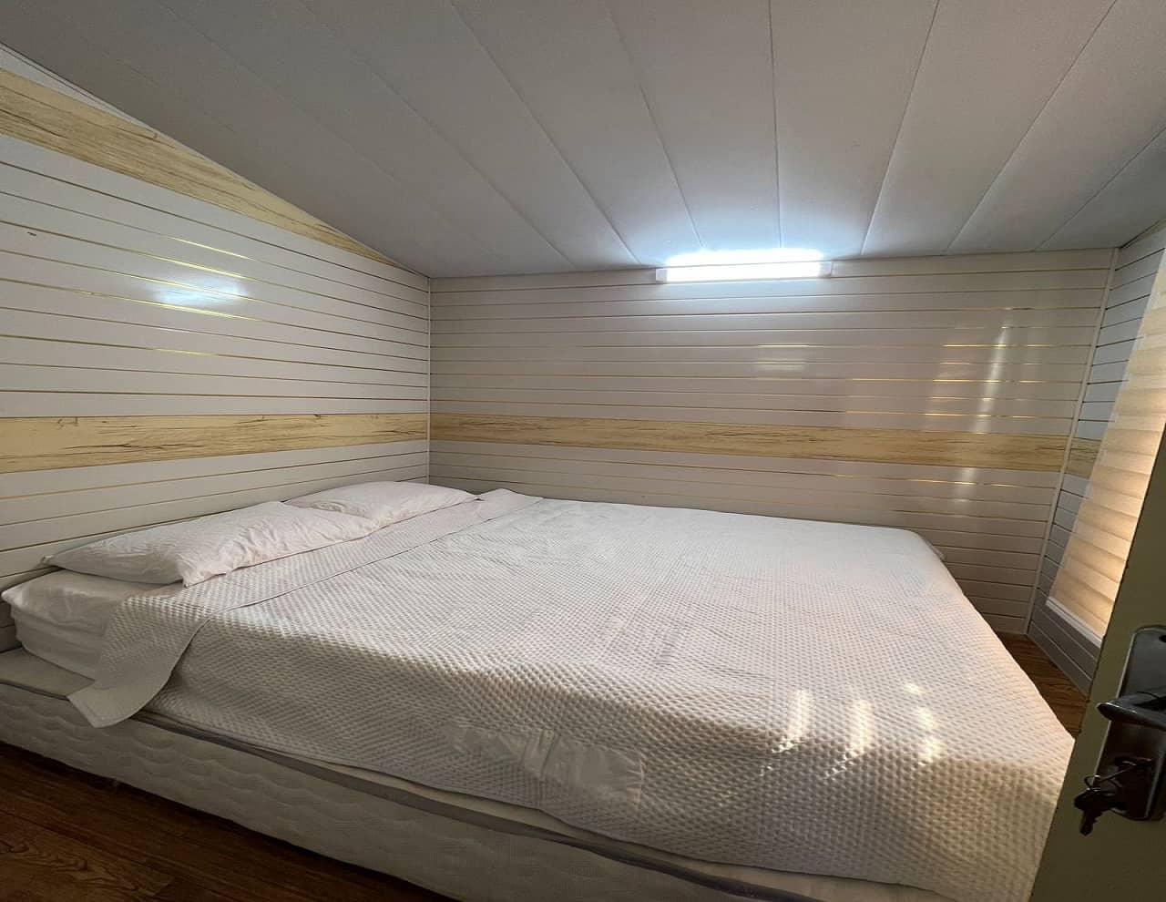 اجاره کانکس ساحلی در هرمز - دو تخته