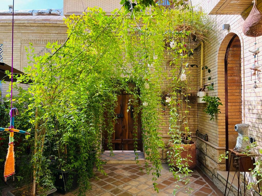 اجاره اتاق سنتی در شیراز - راحیل