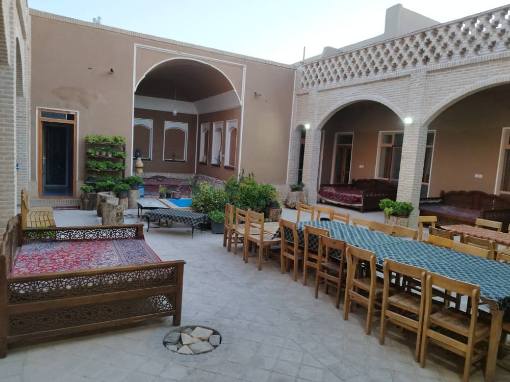 اجاره اتاق بومگردی در ورزنه - اتاق 6