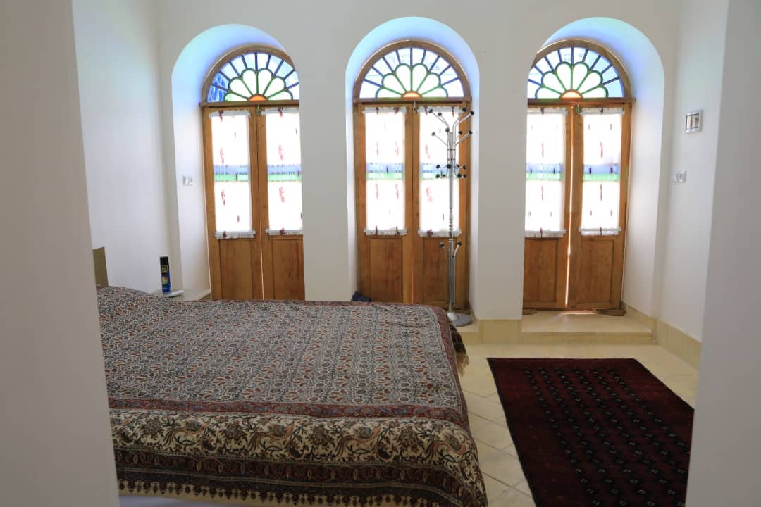 اجاره اتاق در خیابان فاضل نراقی کاشان - دوتخته