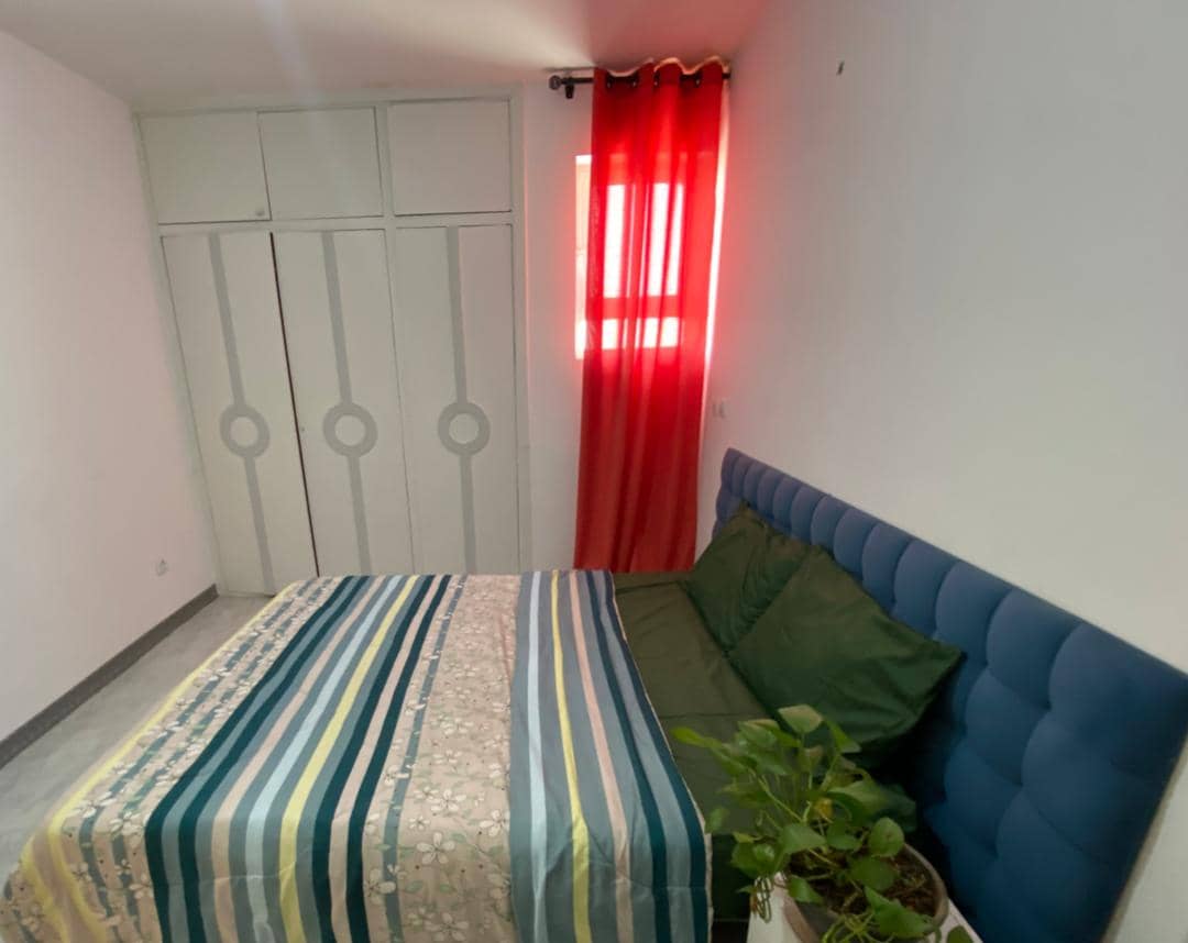 اجاره منزل مبله تکخواب در خیابان آزادگان - طبقه اول