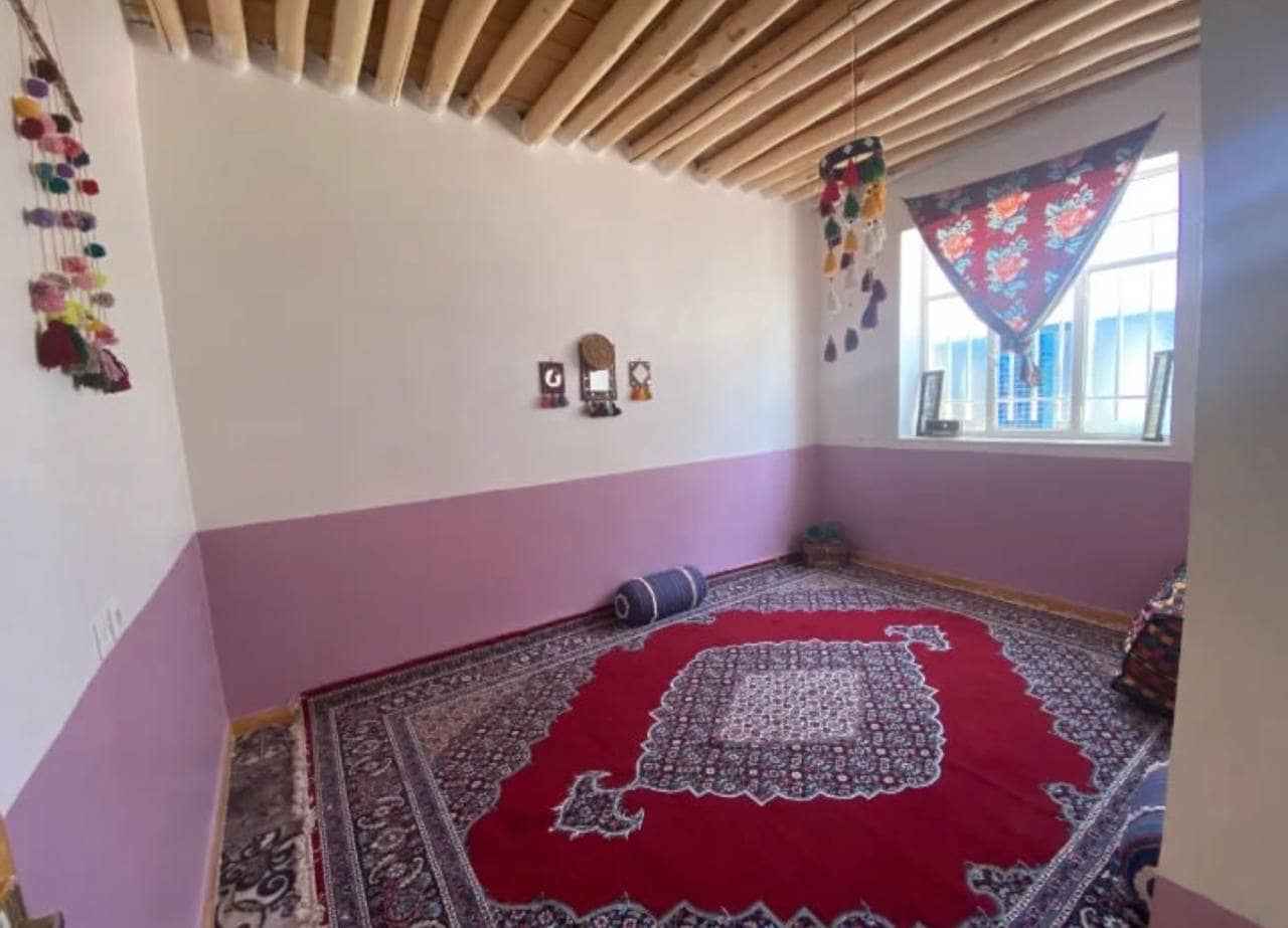 اجاره اتاق سنتی در روستای کره دان - 12متر
