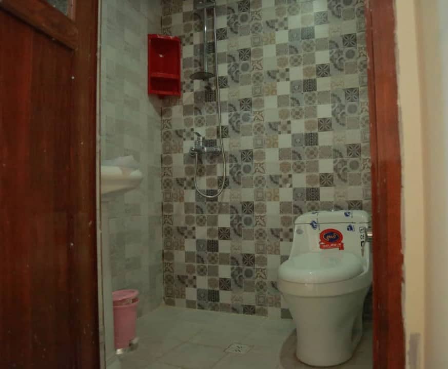 اجاره بومگردی یک تخت در لطفعلی خان زند - 7