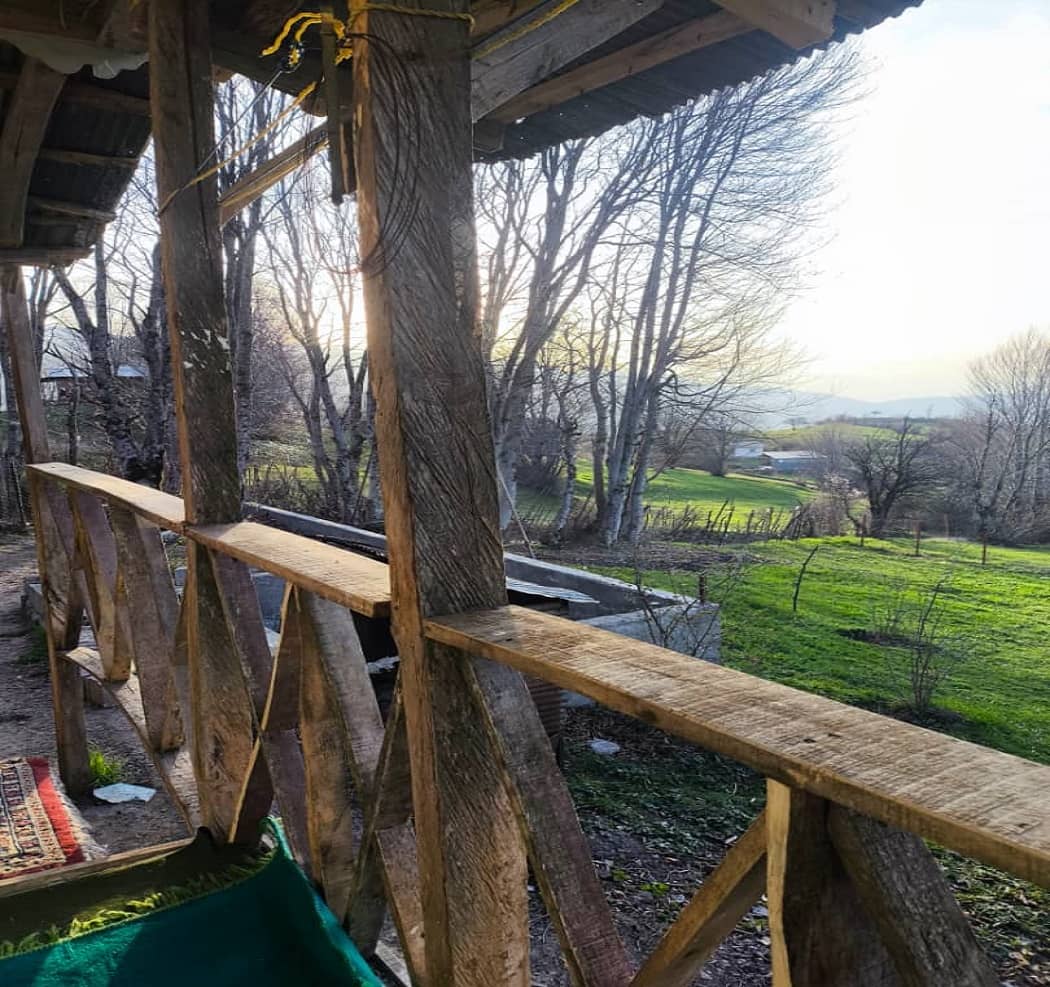 اجاره اقامتگاه سنتی جنگلی در شهر بره سر