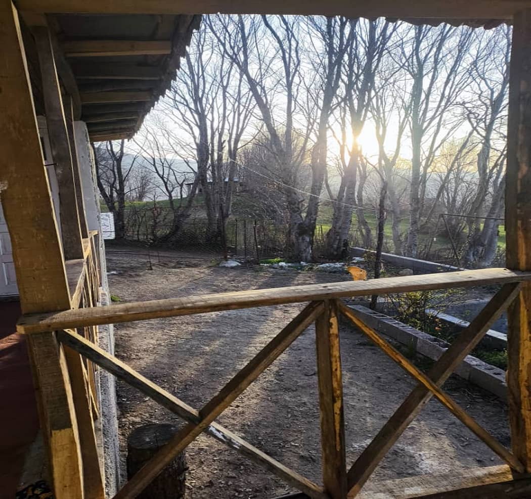 اجاره اقامتگاه سنتی جنگلی در شهر بره سر