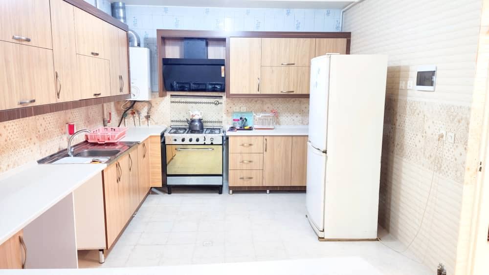 اجاره آپارتمان مبله در خیابان کاشانی اصفهان-سه خوابه طبقه اول