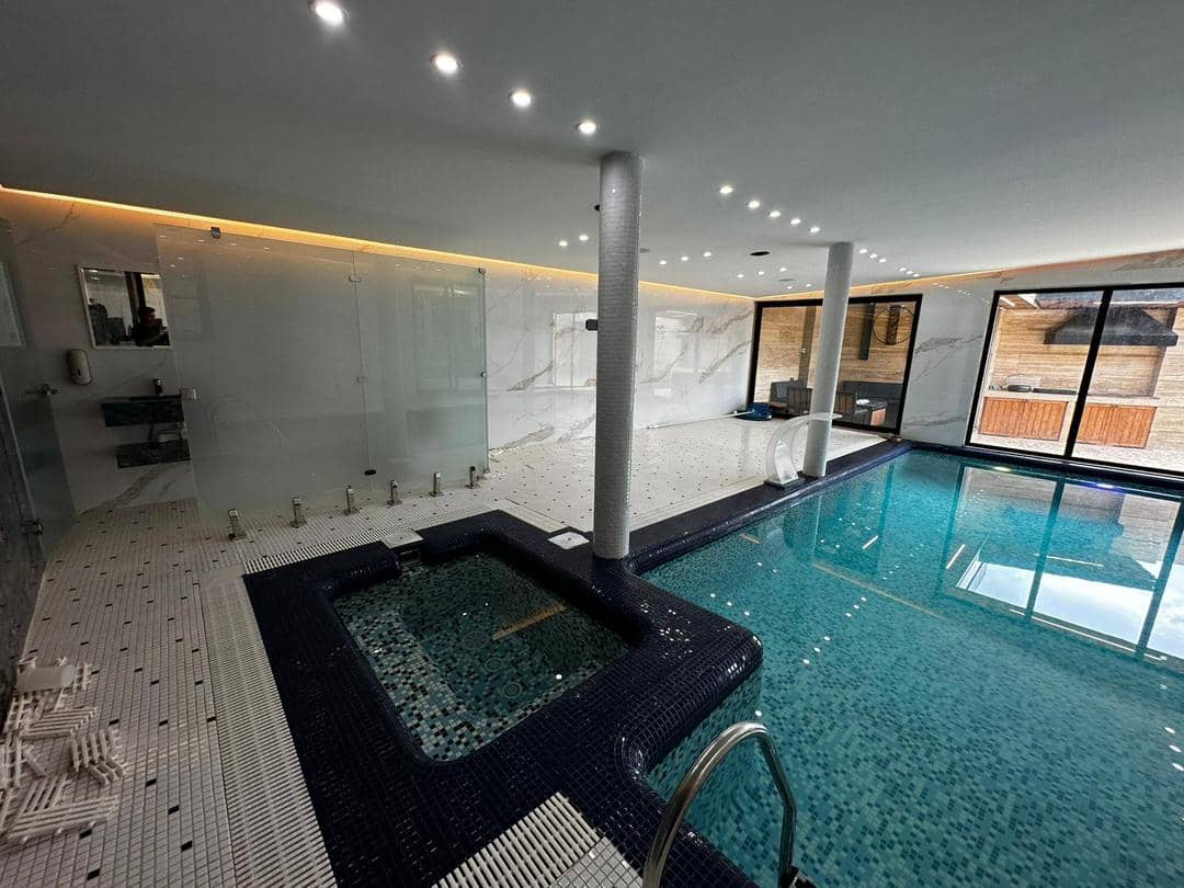 اجاره ویلا با استخر سرپوشیده در بنه کنار - شالیزار