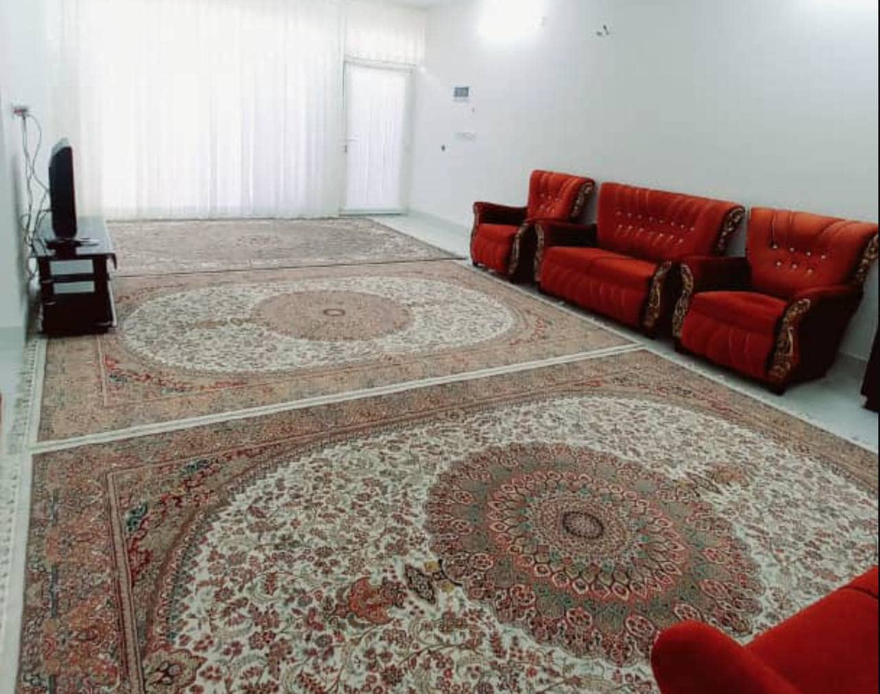 اجاره منزل دو خوابه در عباسی کاشان - طبقه زیرهمکف