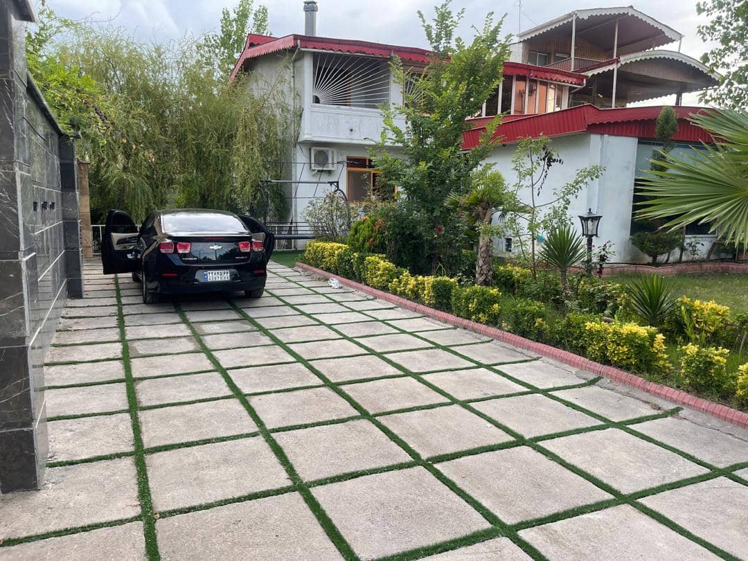 اجاره ویلا ساحلی با استخر آبگرم در زیباکنار