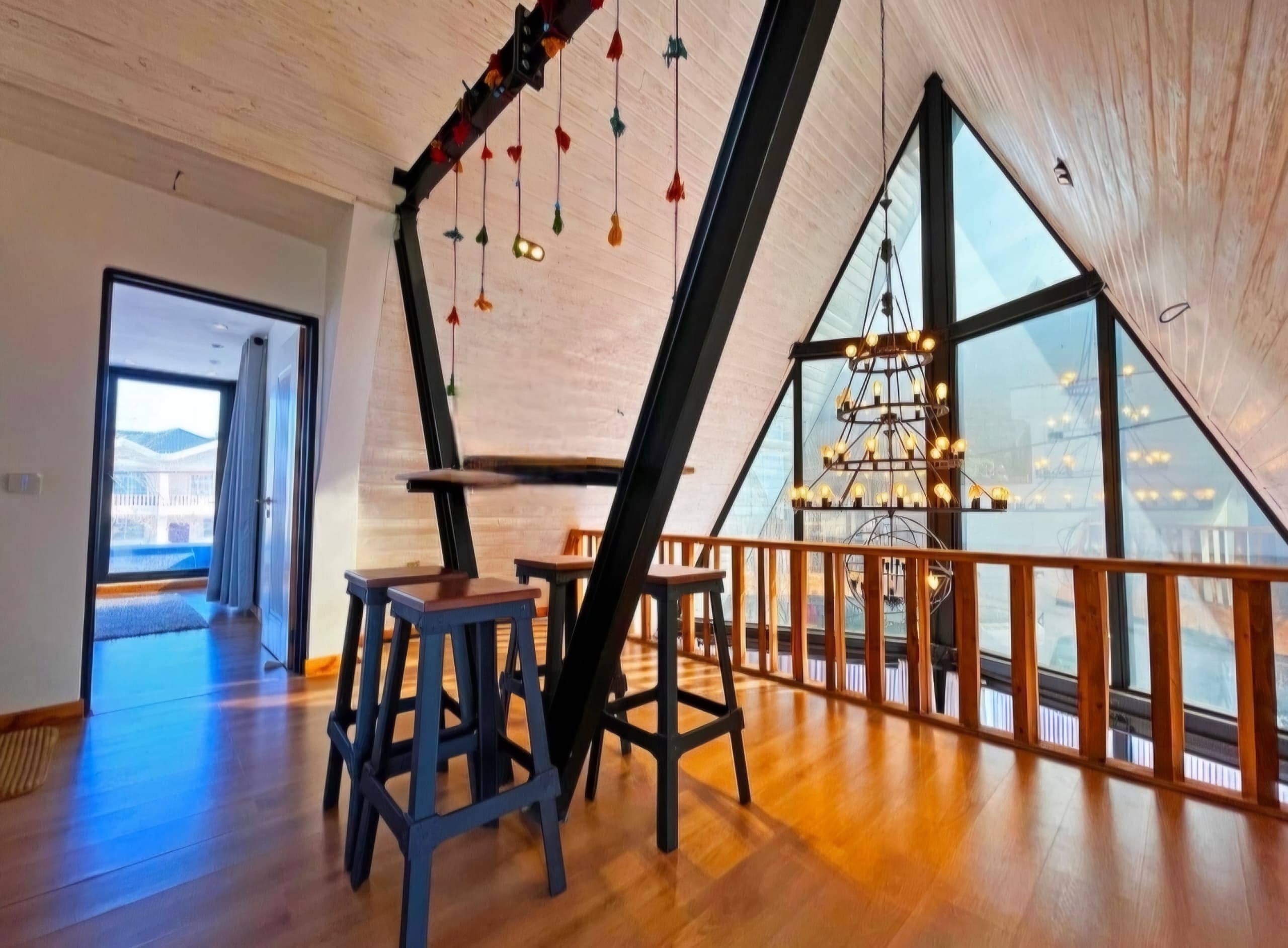 اجاره ویلا با استخر روباز آب گرم در هچیرود - آرامش