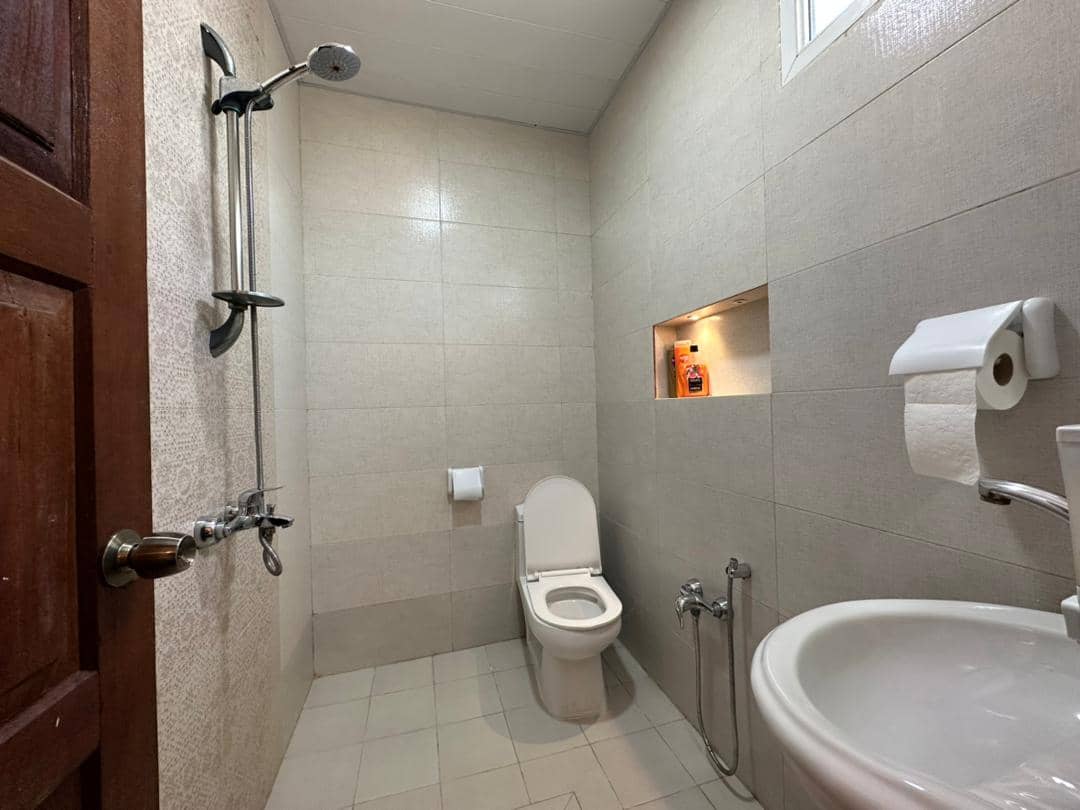 اجاره بومگردی سنتی وی ای پی نزدیک ساحل - اتاق طیفون