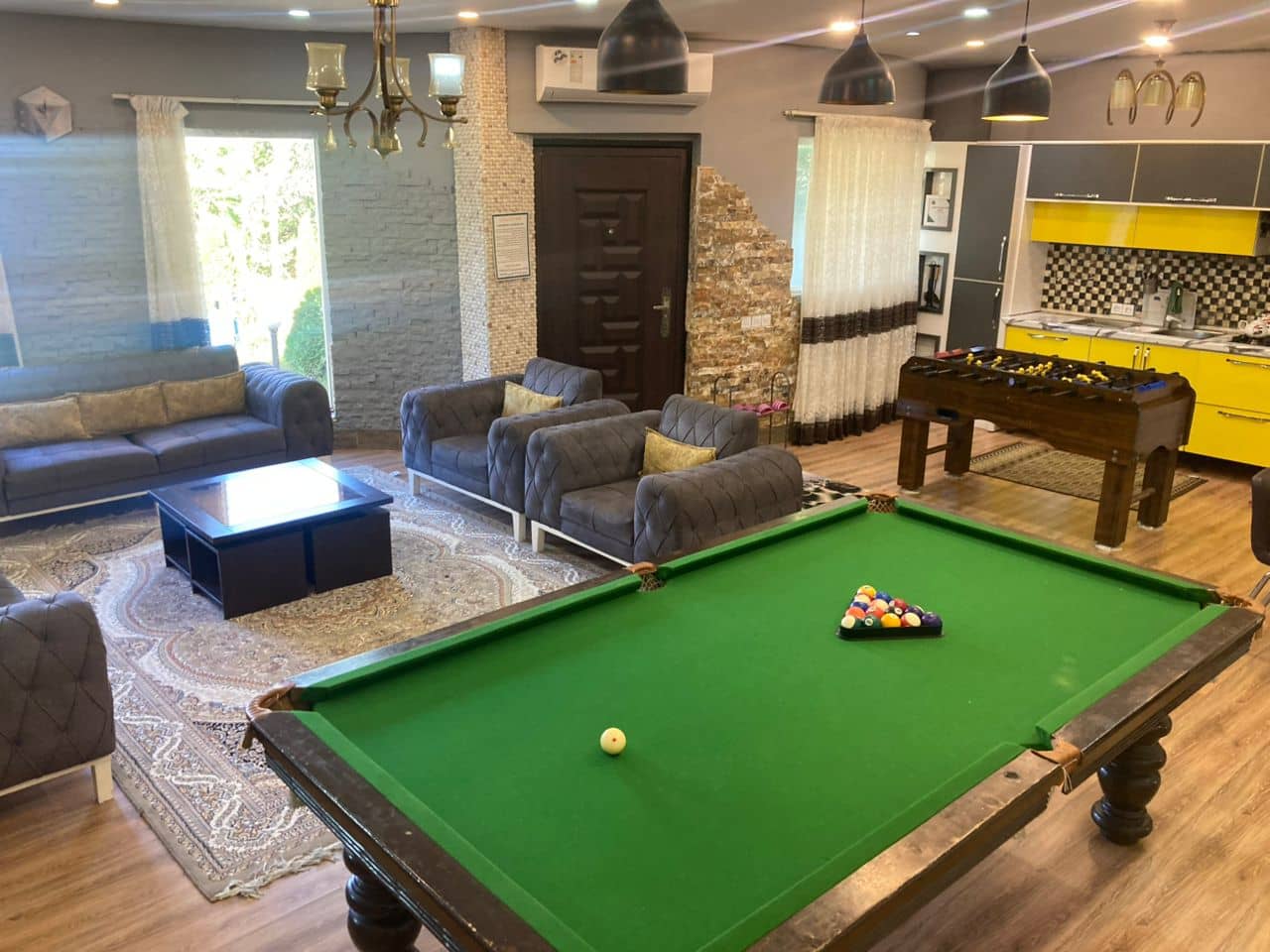 اجاره ویلا ساحلی با استخر آبگرم - ایلیا