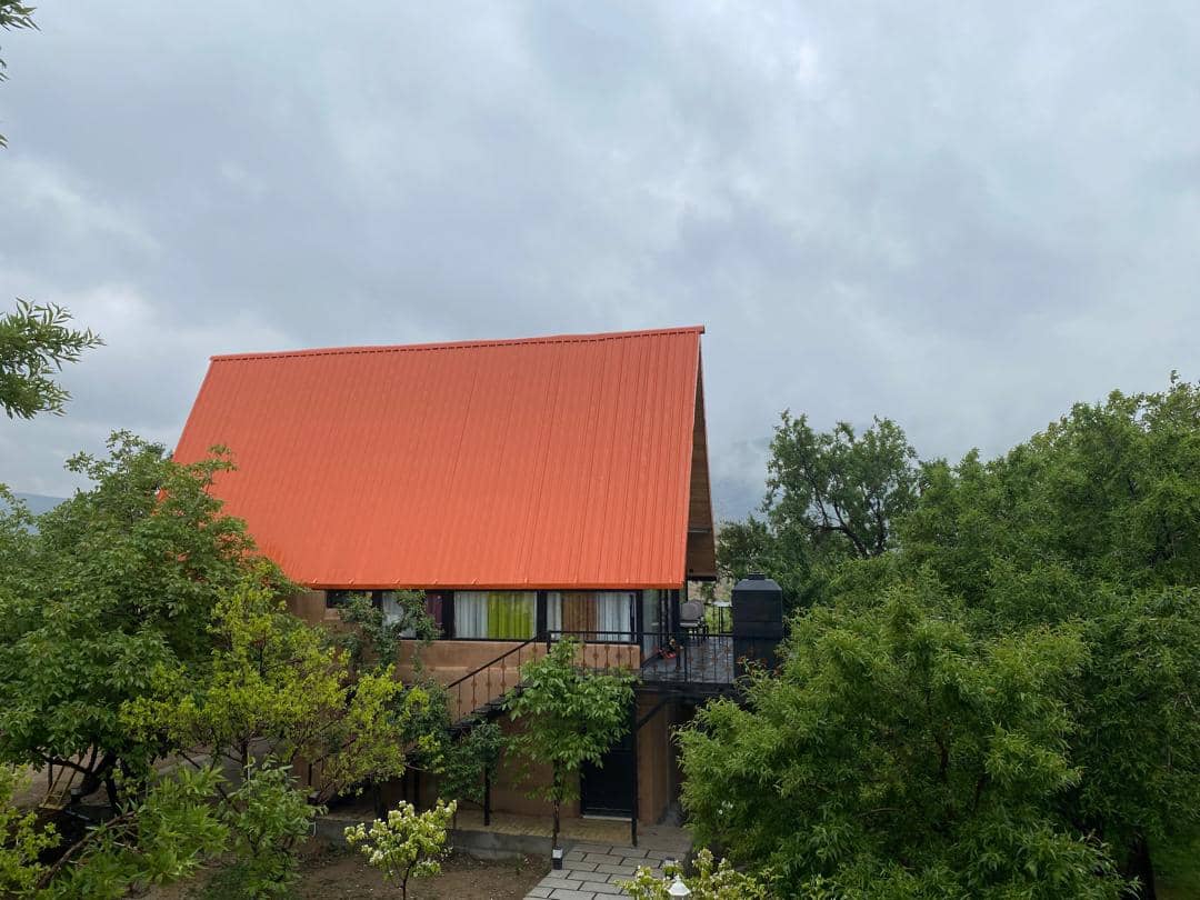 اجاره کلبه سوئیسی در جورگ