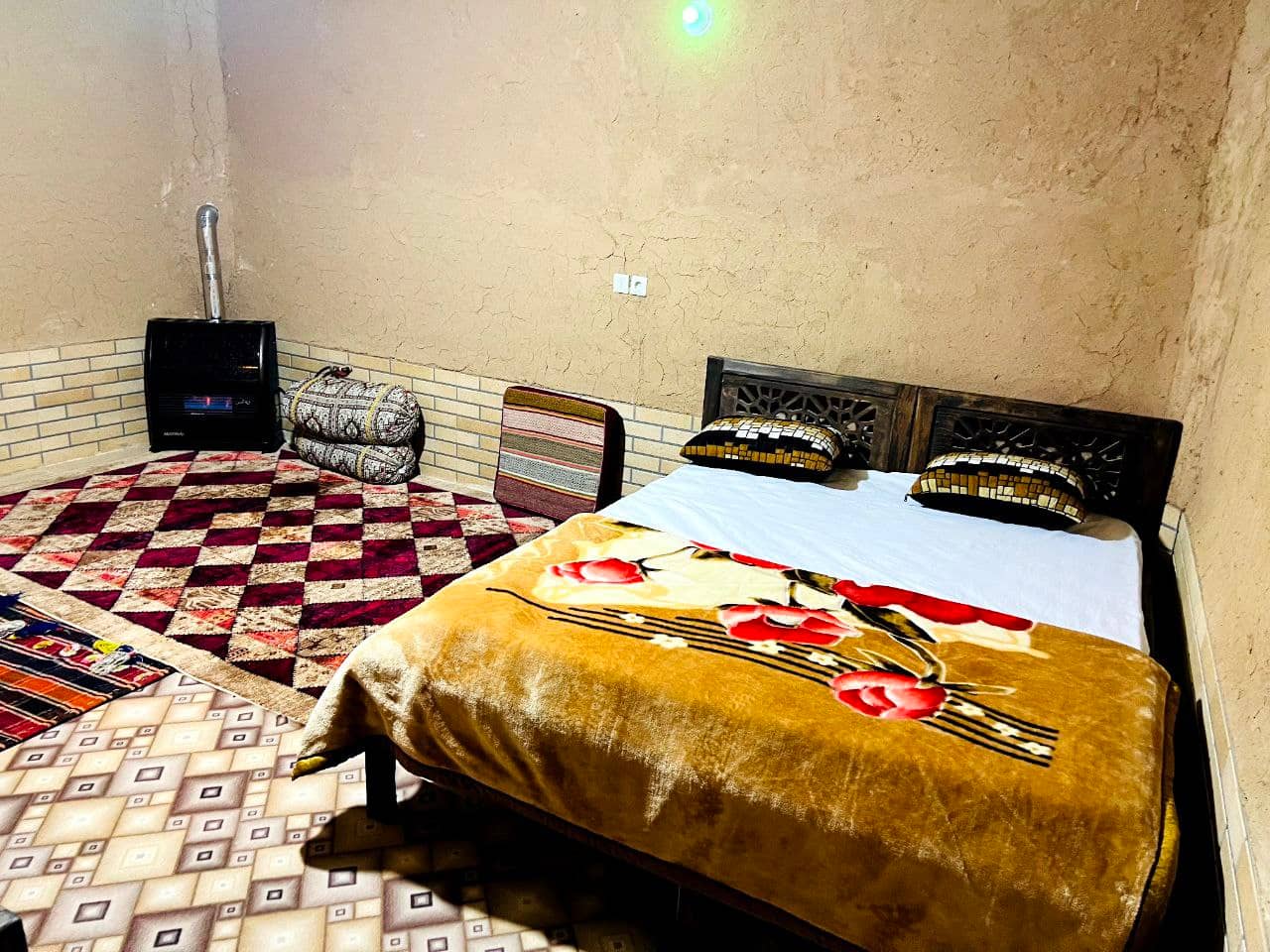 اجاره اتاق بومگردی در روستای شیرمحمدی کامفیروز - اتاق 20 متری