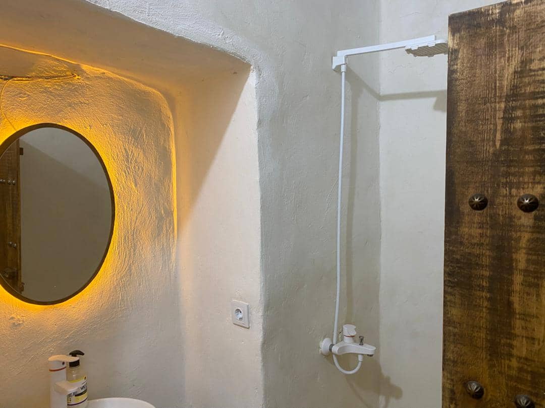 اجاره اتاق بومگردی در طبل قشم - اتاق سالمونت