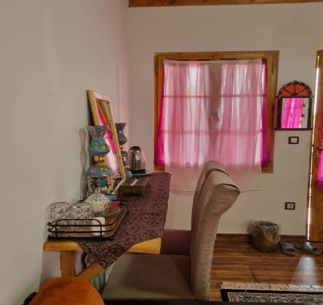 اجاره اتاق بوم گردی در روستای لیشاوندان رشت - 1 ویو برکه آب