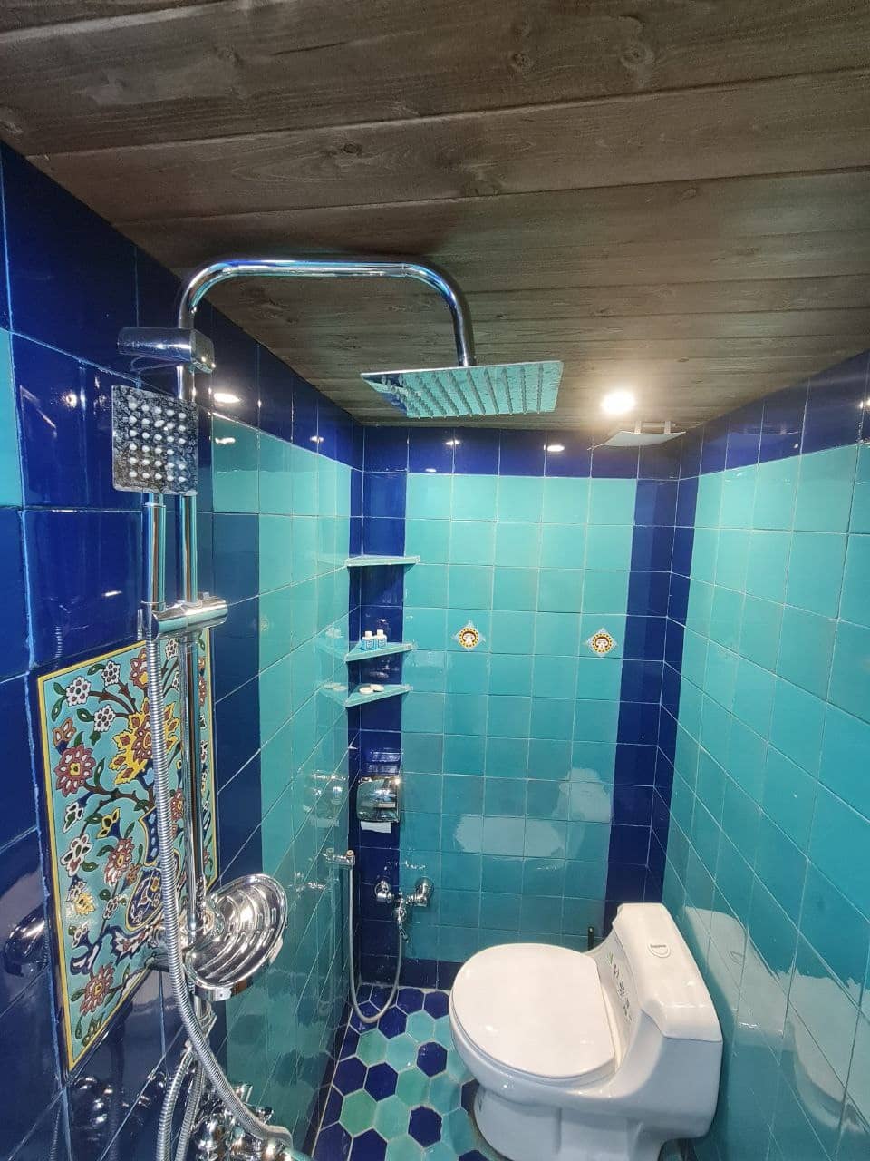 اجاره اتاق سنتی در نقش جهان اصفهان - کسایی