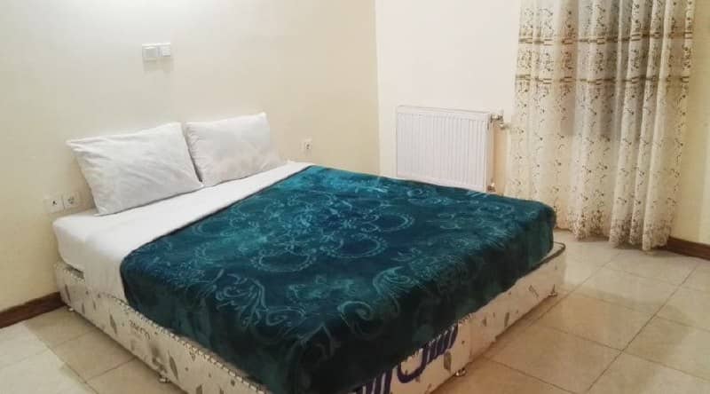 اجاره آپارتمان مبله بلوار هجرت شیراز دو خوابه طبقه دو