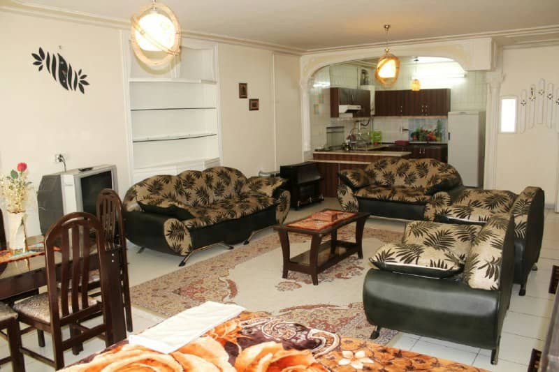 اجاره خانه مبله اجاره در چهار باغ عباسی اصفهان - 2 طبقه دوم