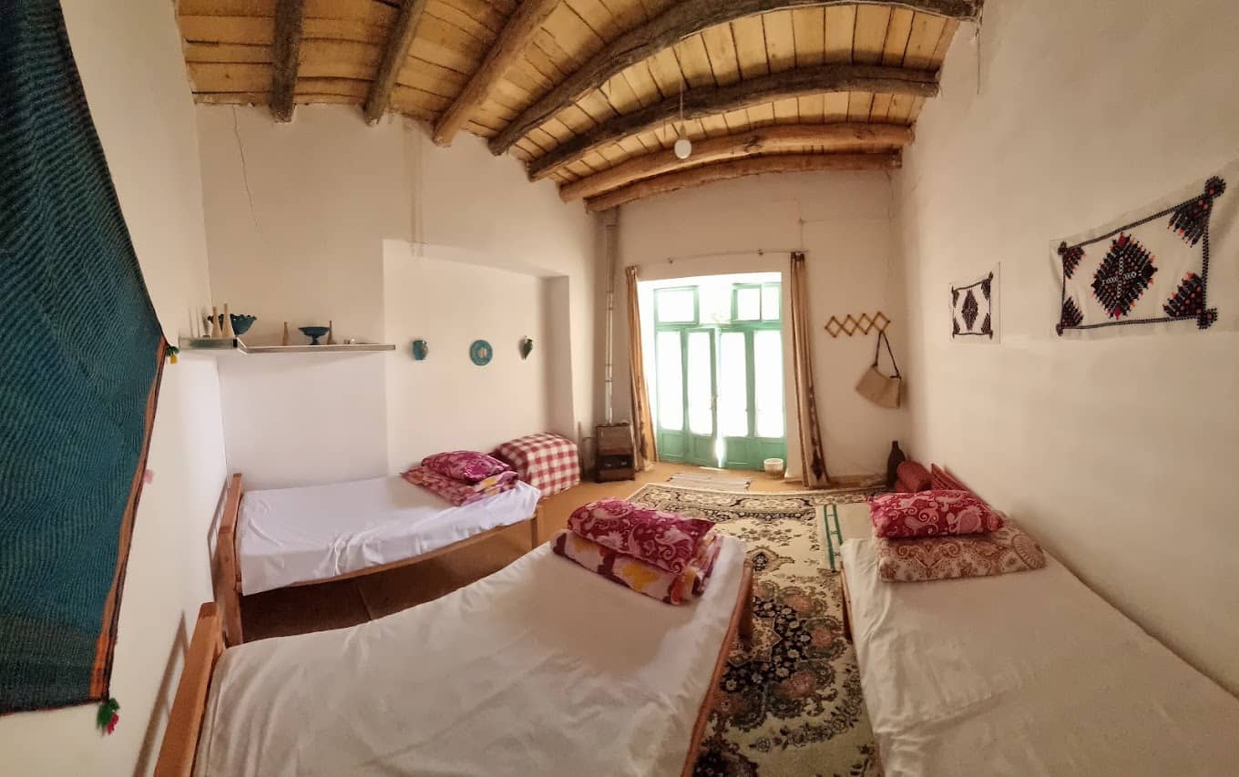 اجاره خانه سنتی در بویین میان دشت اصفهان