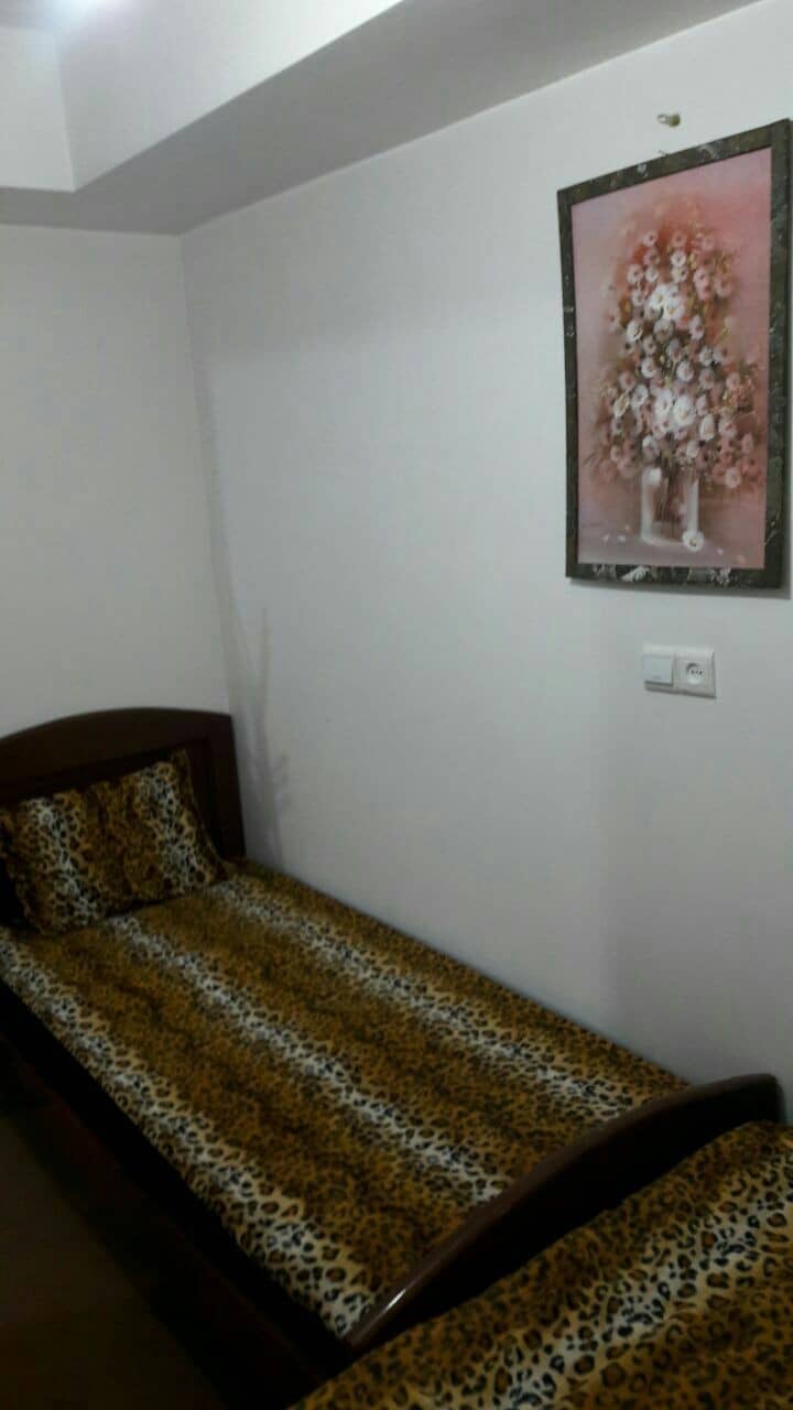 اجاره سوئیت آپارتمان مبله در آزادگان همدان