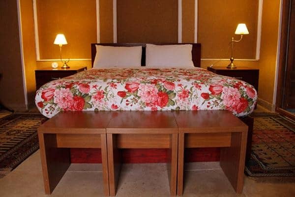 اجاره سوئیت سنتی دو تخته در یزد - پروچیستا