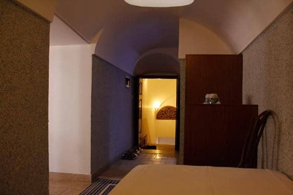 اجاره اجاره سوئیت سنتی سه تخته در یزد - گیو