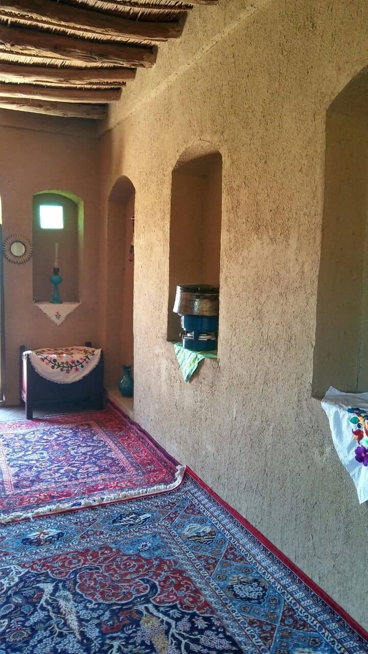 اجاره اقامتگاه بومگردی سنتی در بیارجمند سمنان- اتاق نو