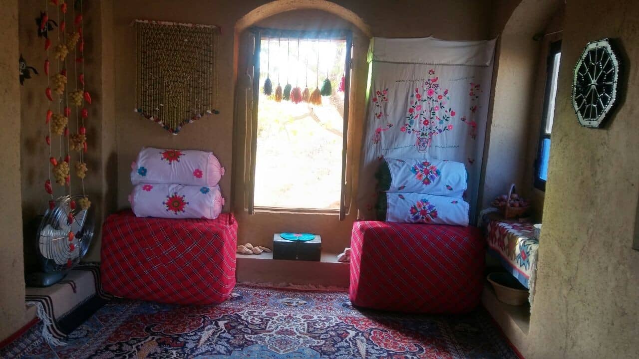 اجاره اقامتگاه بومگردی سنتی در بیارجمند سمنان- اتاق نو