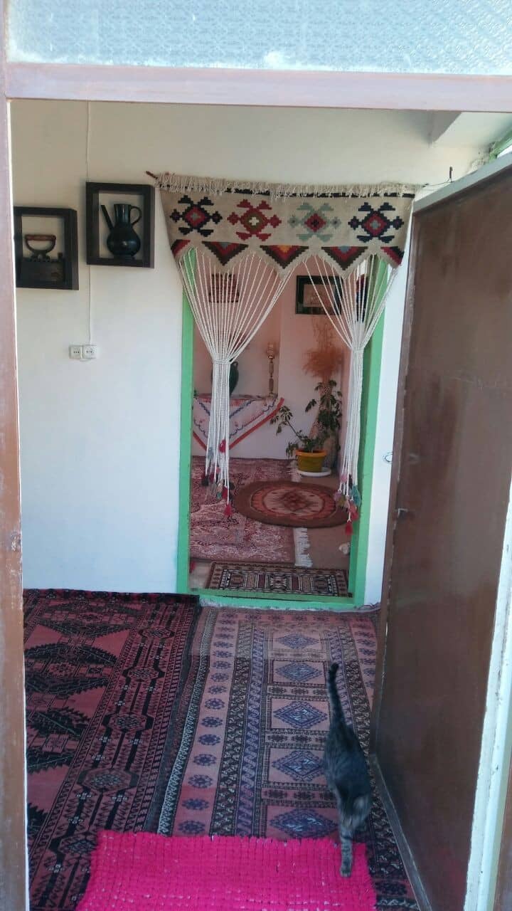 اجاره اقامتگاه و خانه ی بومگردی سنتی در بیارجمند سمنان - اتاق برج 1