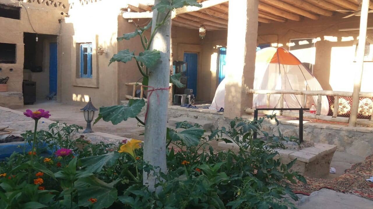 اجاره اقامتگاه و خانه بوم گردی در قلعه بالا بیارجمند - اتاق 6