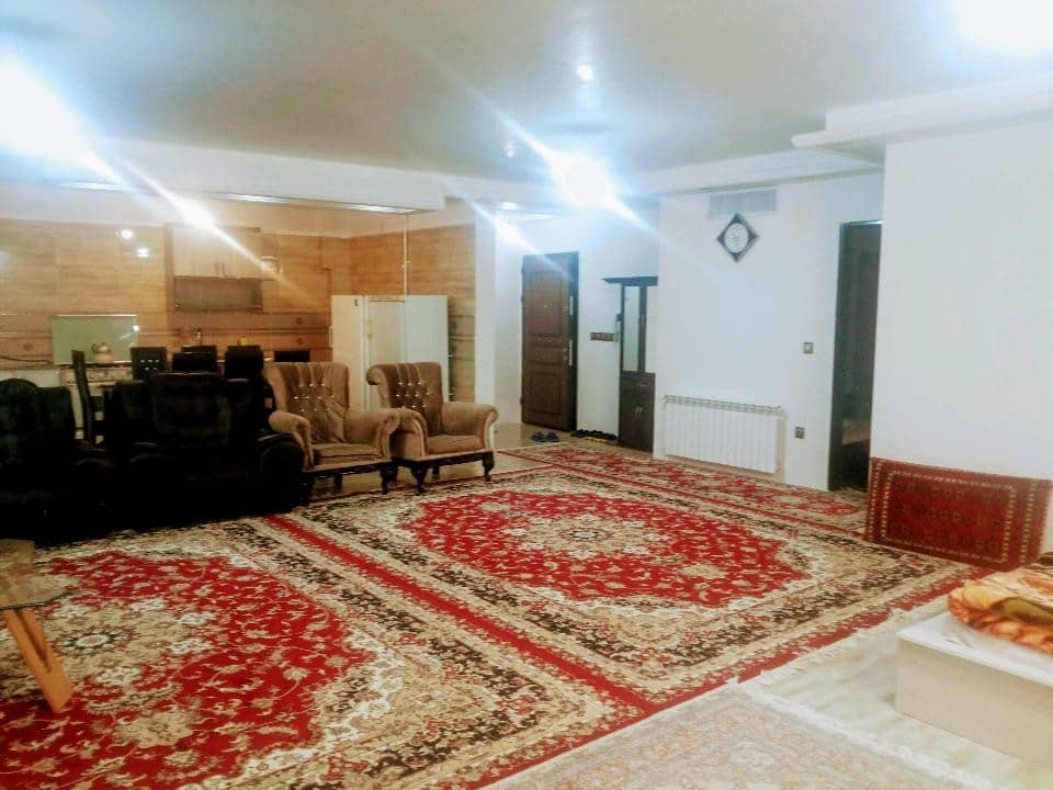 اجاره آپارتمان مبله دو خوابه در فلسطین همدان -طبقه اول