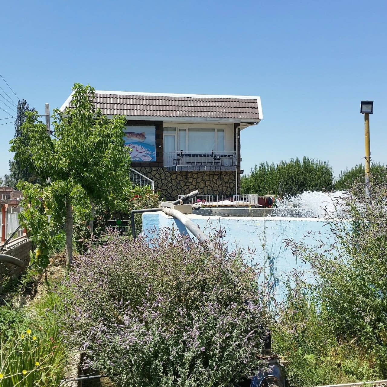 اجاره اقامتگاه بوم گردی و خانه روستایی در بالاگیر نالوس - کازیوه