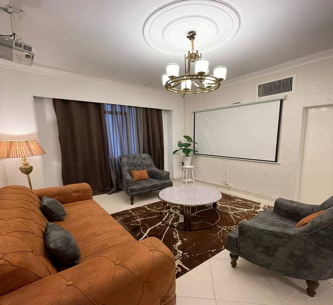 اجاره آپارتمان در صیاد شیرازی طبقه اول - شرق تهران