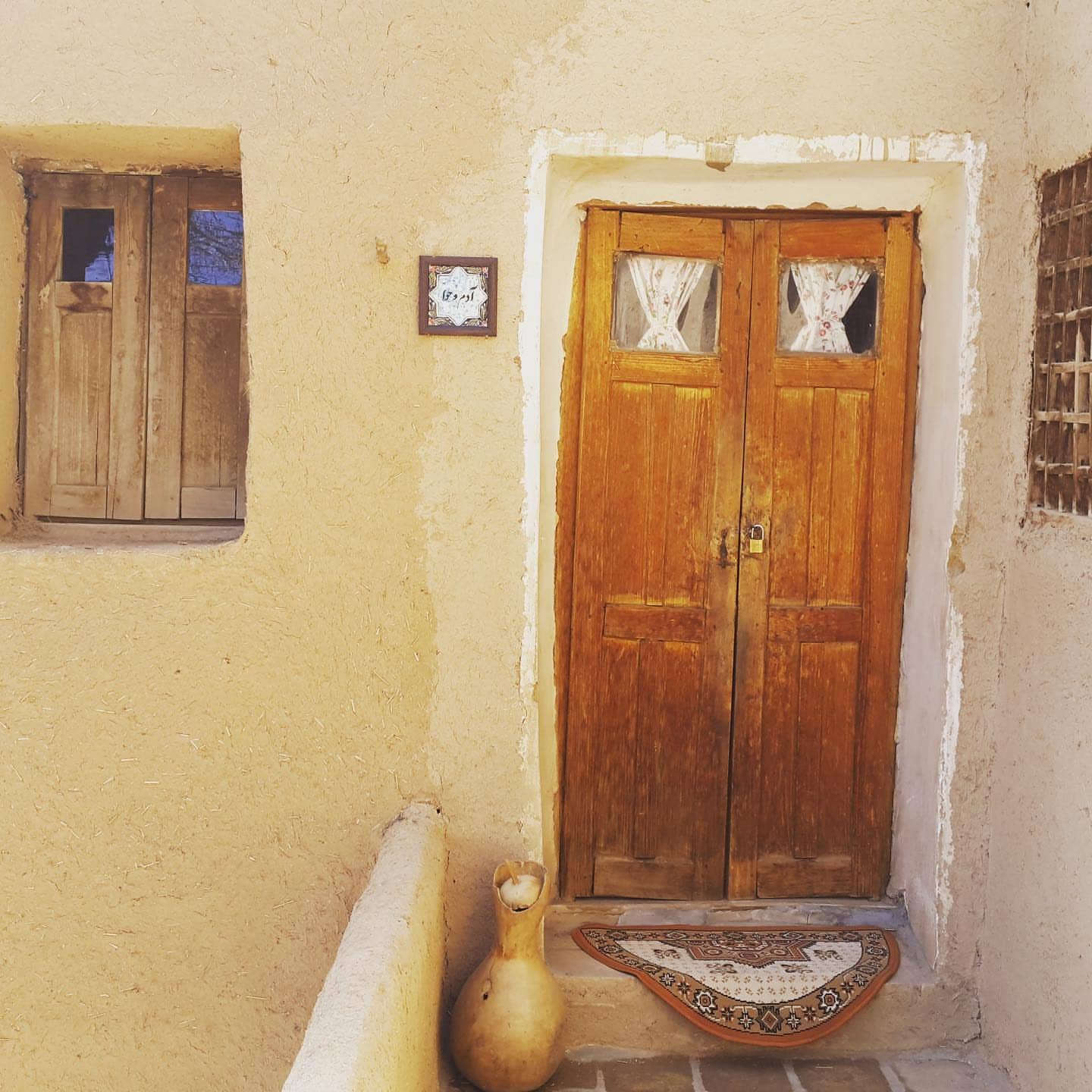 اجاره خانه سنتی در نطنز اصفهان - آدم و هوا