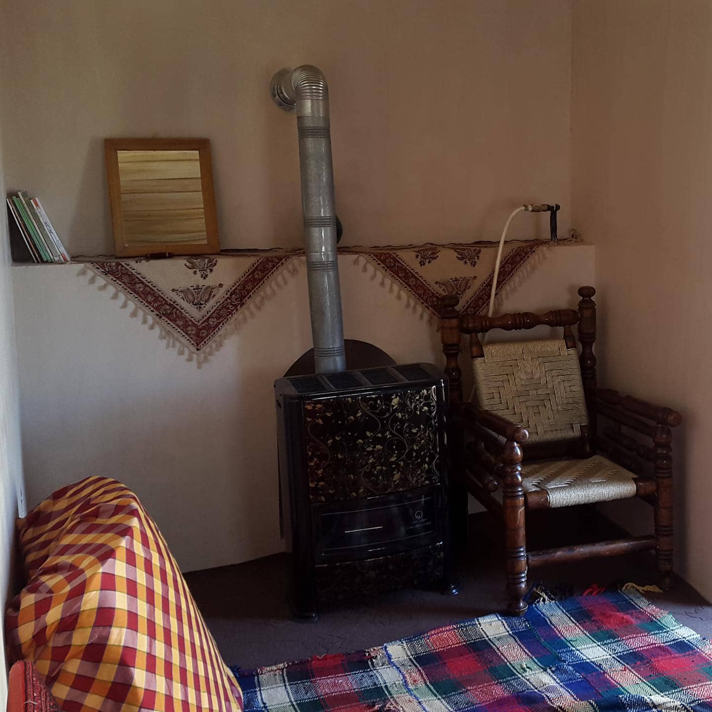 اجاره خانه سنتی در نطنز اصفهان - آدم و هوا