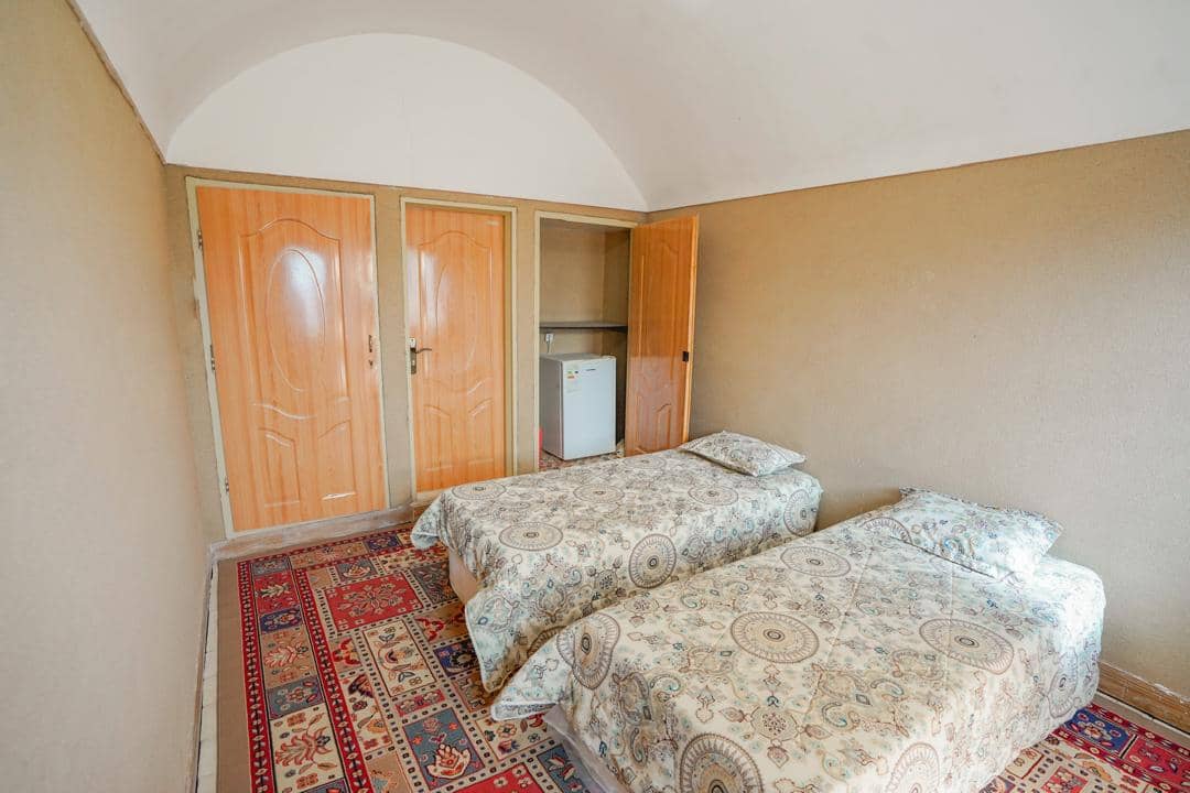 اجاره اتاق کویری 2تخته در یزد