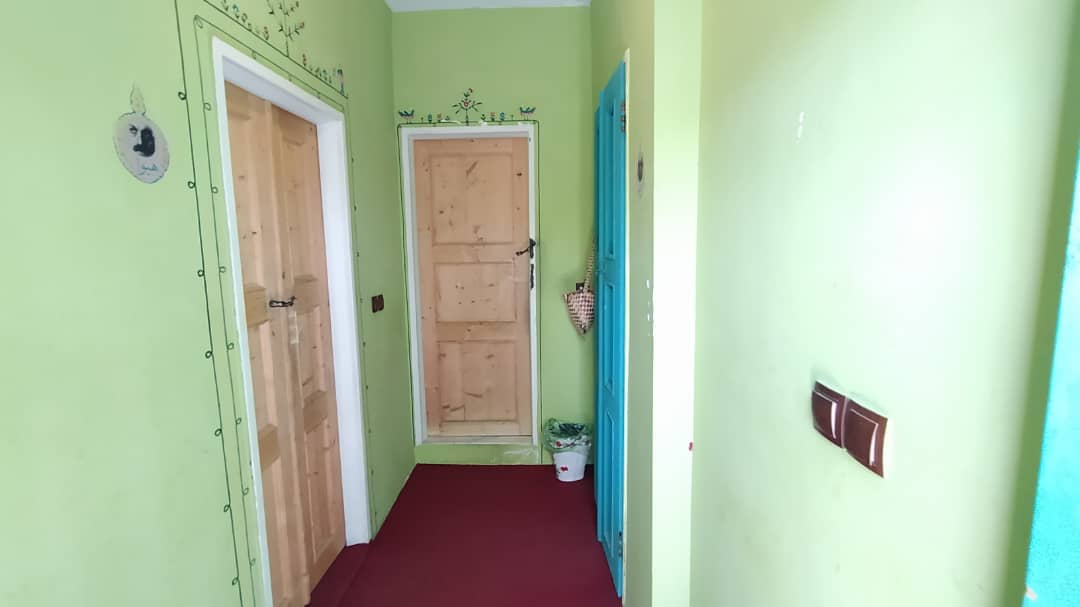 اجاره اقامتگاه سنتی در حصار سرخ مشهد - اتاق پری