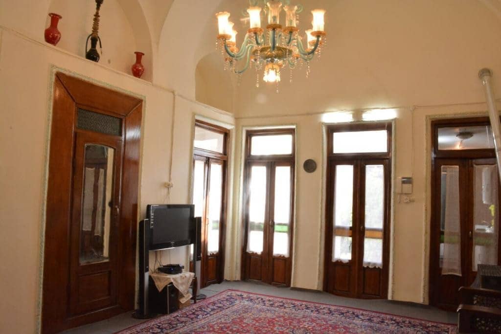 اجاره سوئیت سنتی در آتشگاه اصفهان - 6دری