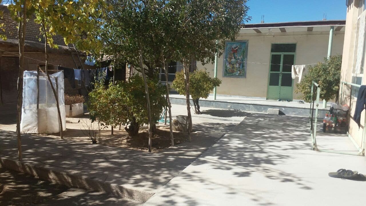 اجاره اقامتگاه بومگردی و اتاق روستایی درآورگان بروجن-اتاق 1