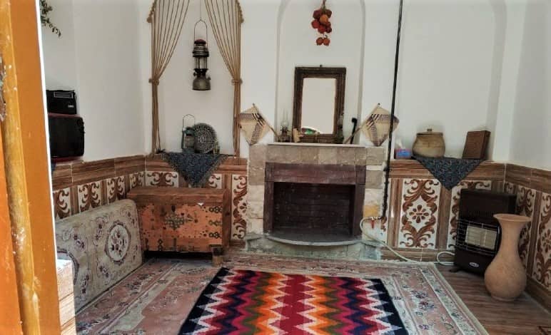 اجاره خانه سنتی در باب انار خفر - اتاق سه دری