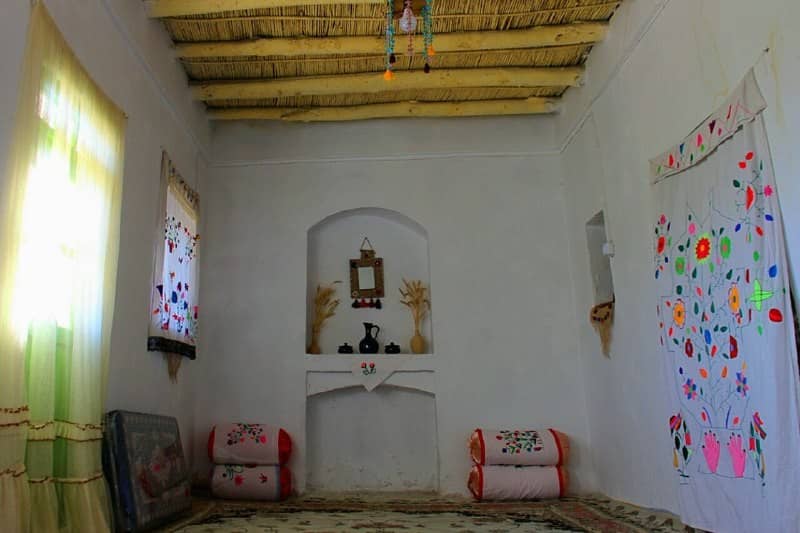 اجاره اتاق روستایی در روستای طرق کاشمر-15 متری