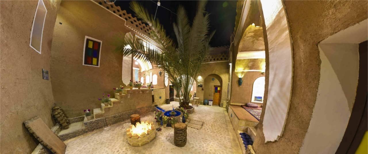 اجاره اقامتگاه بومگردی سنتی در خوروبیابانک اصفهان - اتاق11