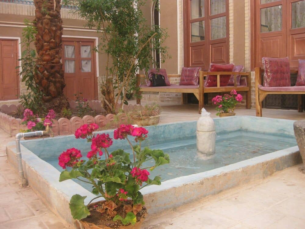 اجاره اتاق بوم گردی در یزد - اتاق7 ( چهار تخته)