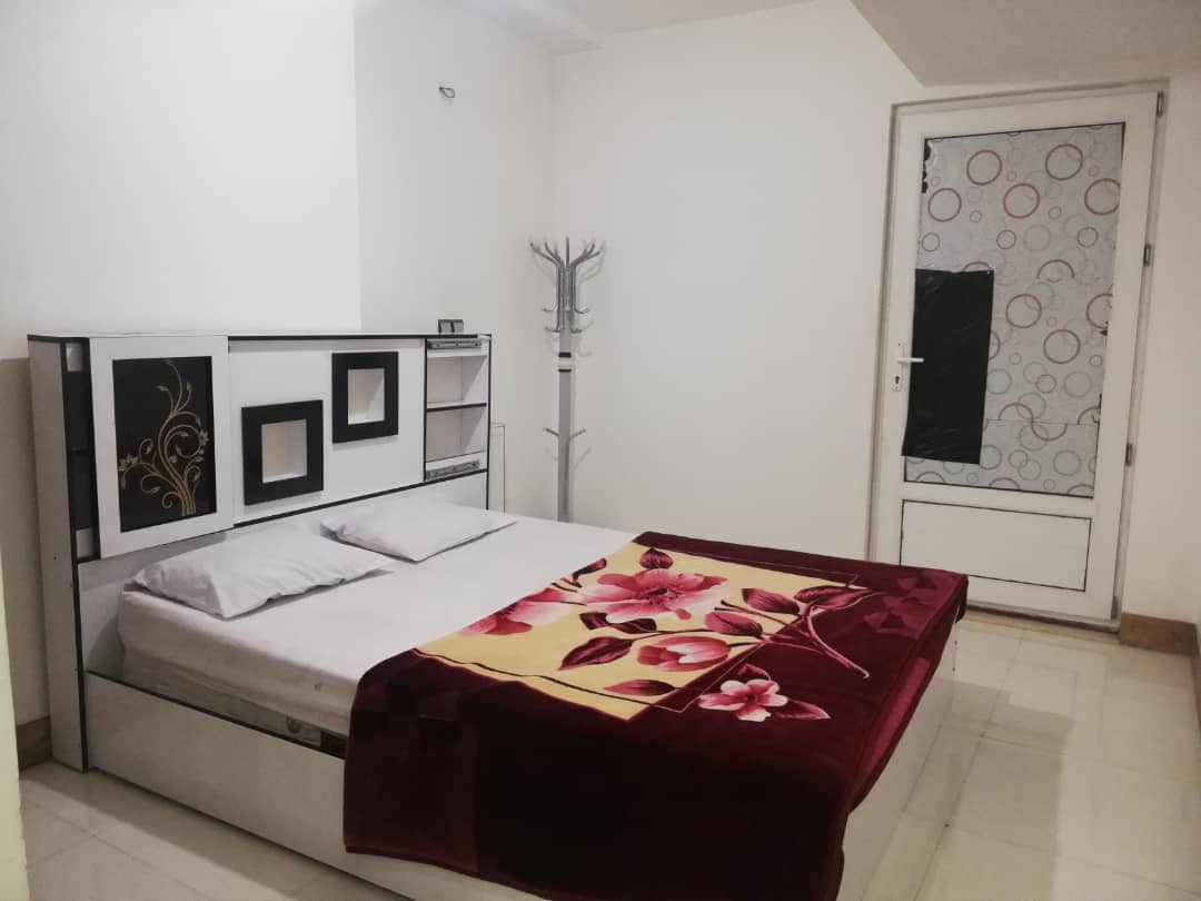 اجاره آپارتمان مبله در سرداران شیراز-طبقه اول