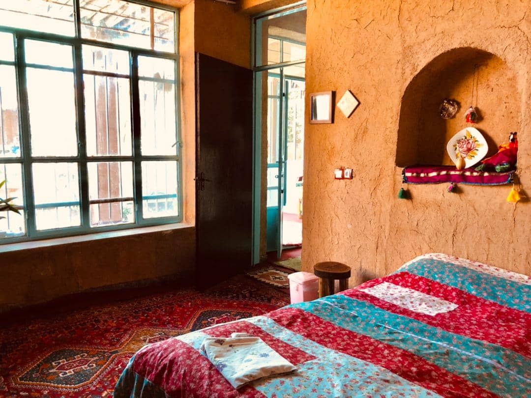 اجاره اقامتگاه بومگردی در مادرسلیمان پاسارگاد - تیرگان